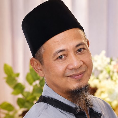 Ust. Ust. Aji Hidayat
